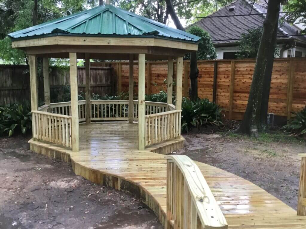 Wood Gazebo | Pavilion Contractors in New Waverly